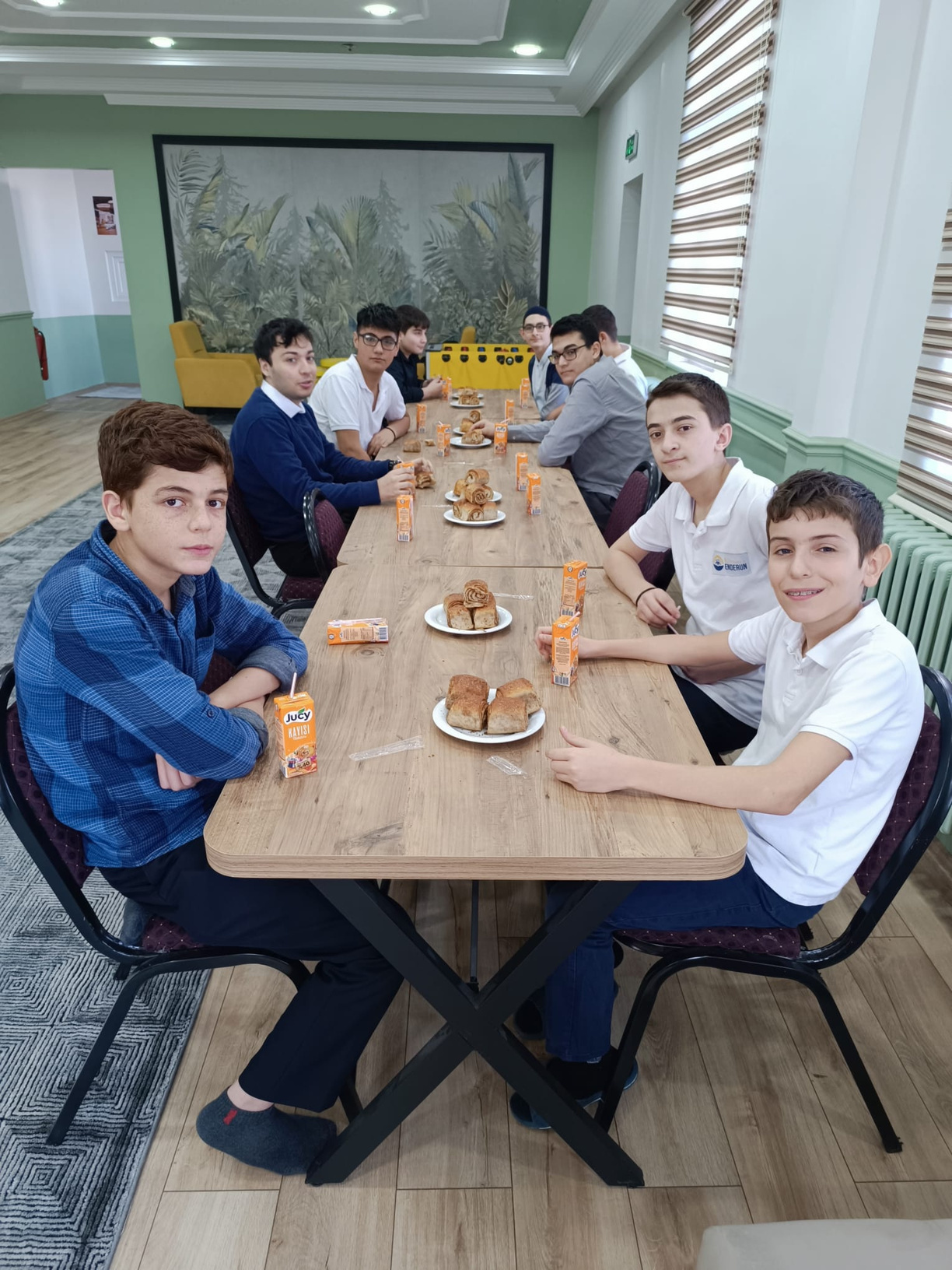 Lokum Ve Meyve Suyu İkramı 09.12.2024 foto?raf? 1