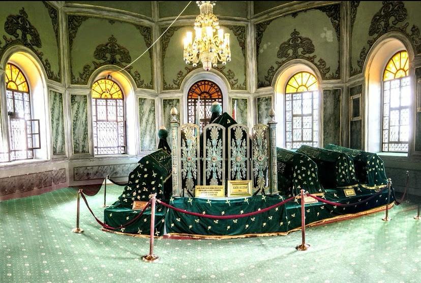 11.10.2024 Bursa Hz Sultan Yıldırım Bayezit Türbesi Ziyareti fotoğrafı 4