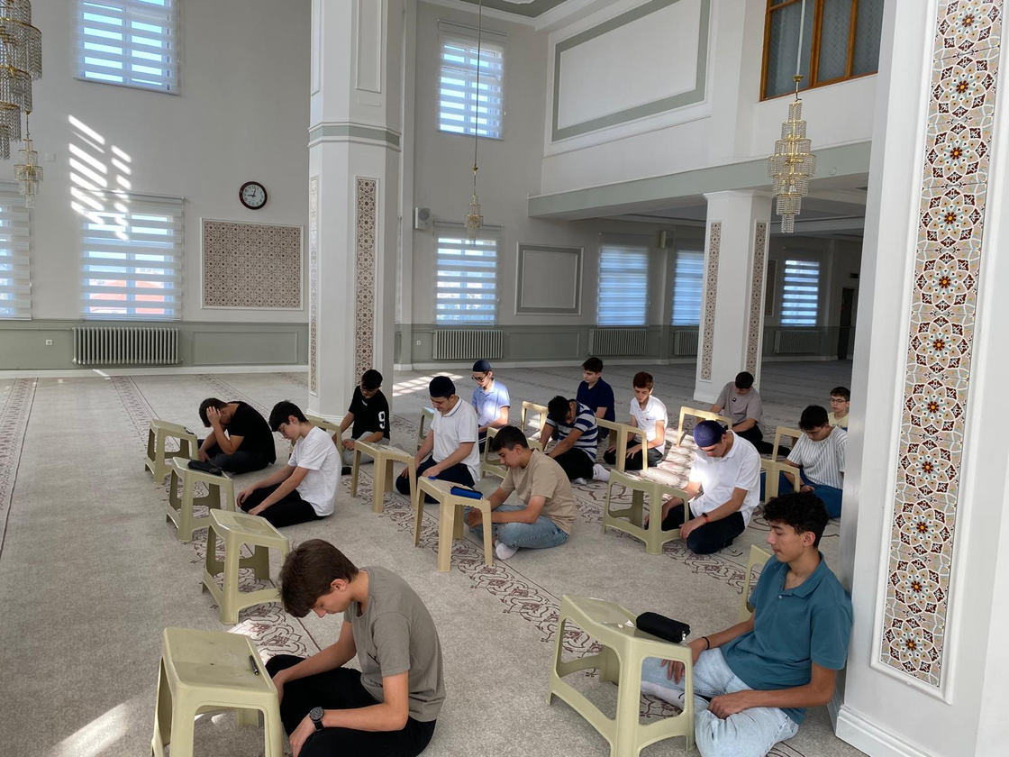 Günlük Toplu Vakıa Süresi Okuma Programı 13.09.2025 foto?raf? 1