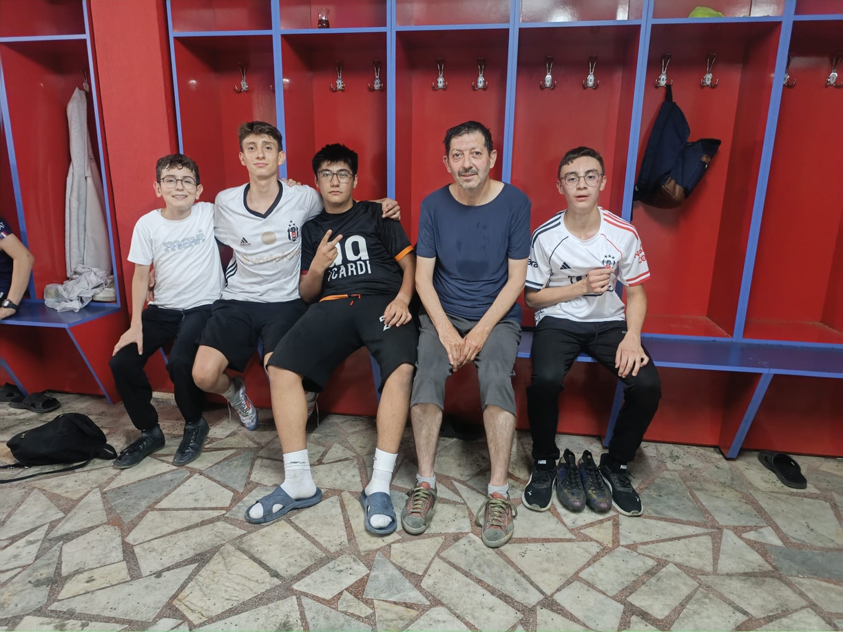 Tepecik Halı Saha Maçı 15.07.2025 foto?raf? 1