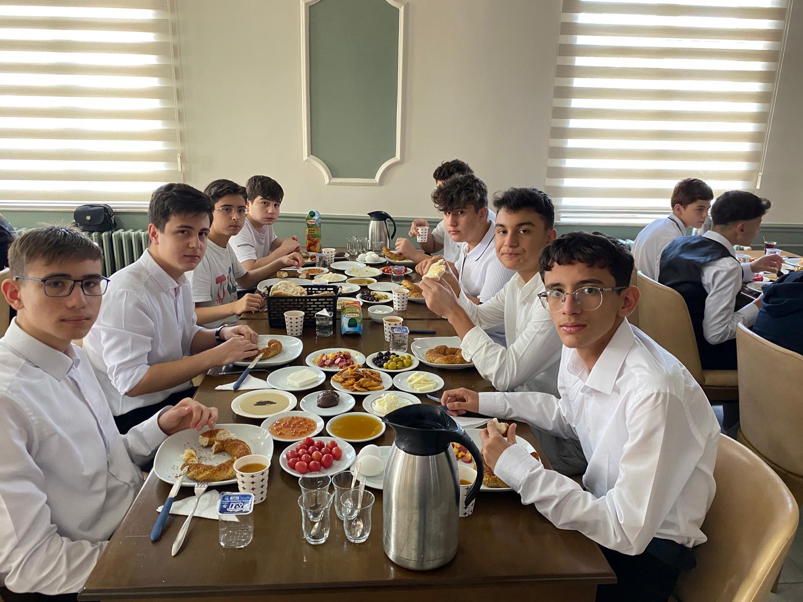 21.09.2024 Veli toplantısı fotoğrafı 12