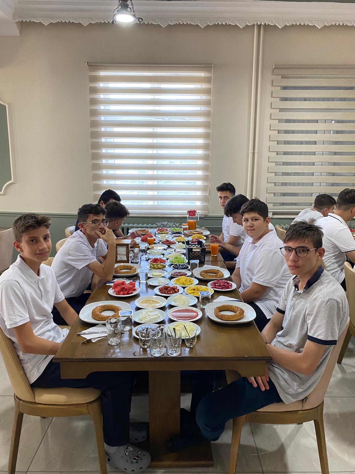 İlk Kahvaltı 05.08.2024 fotoğrafı 2