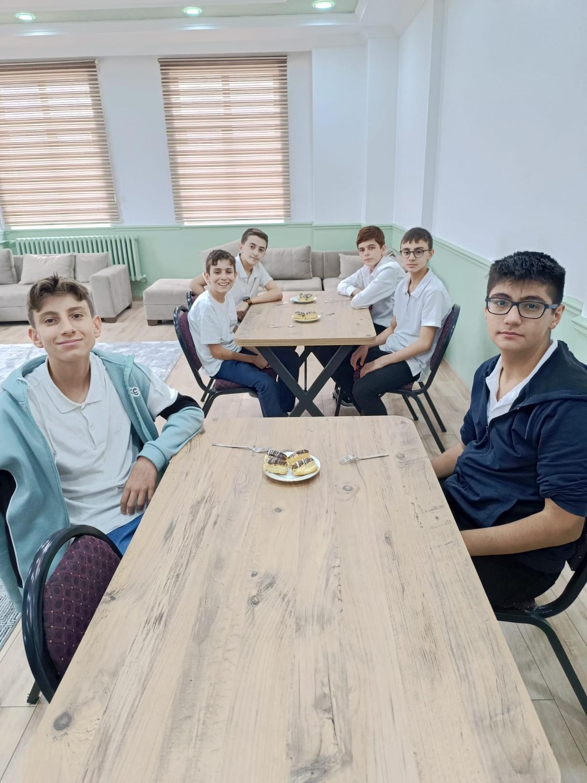 Ekler İkramı 19.09.2024 fotoğrafı 2